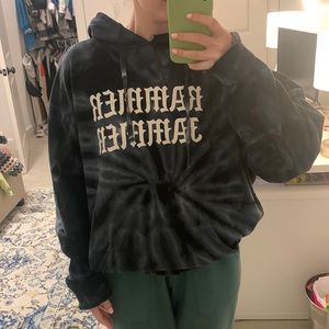 Alabama sweatshirt. Reads “Rammer Jammer”